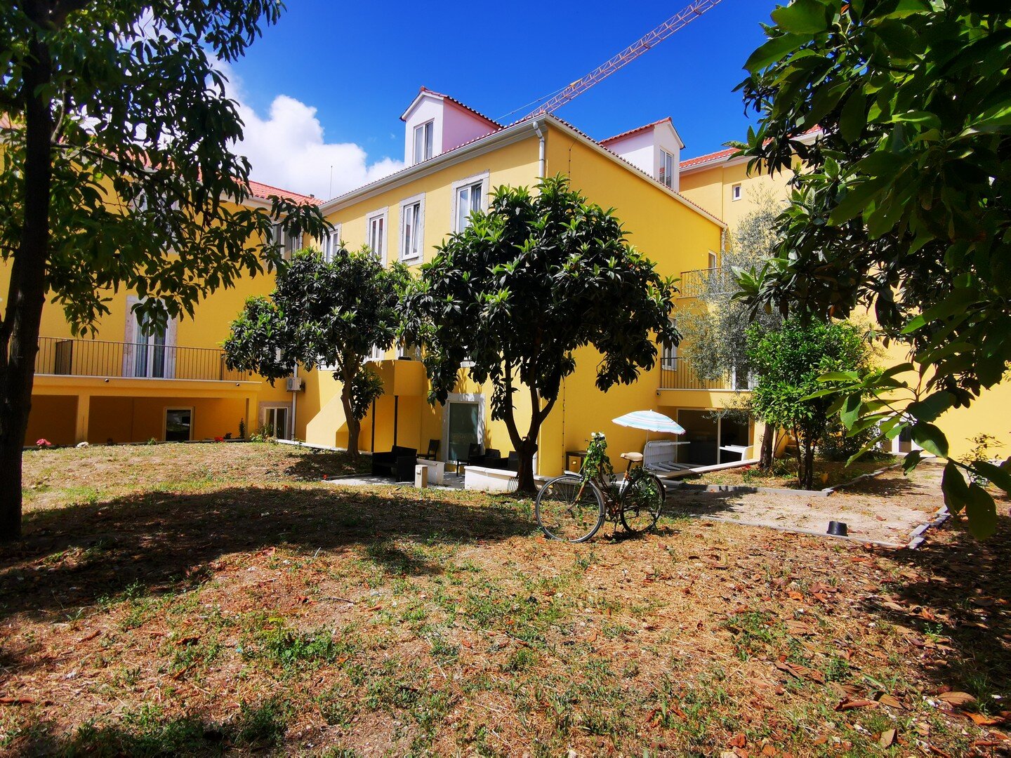 Exterior-003