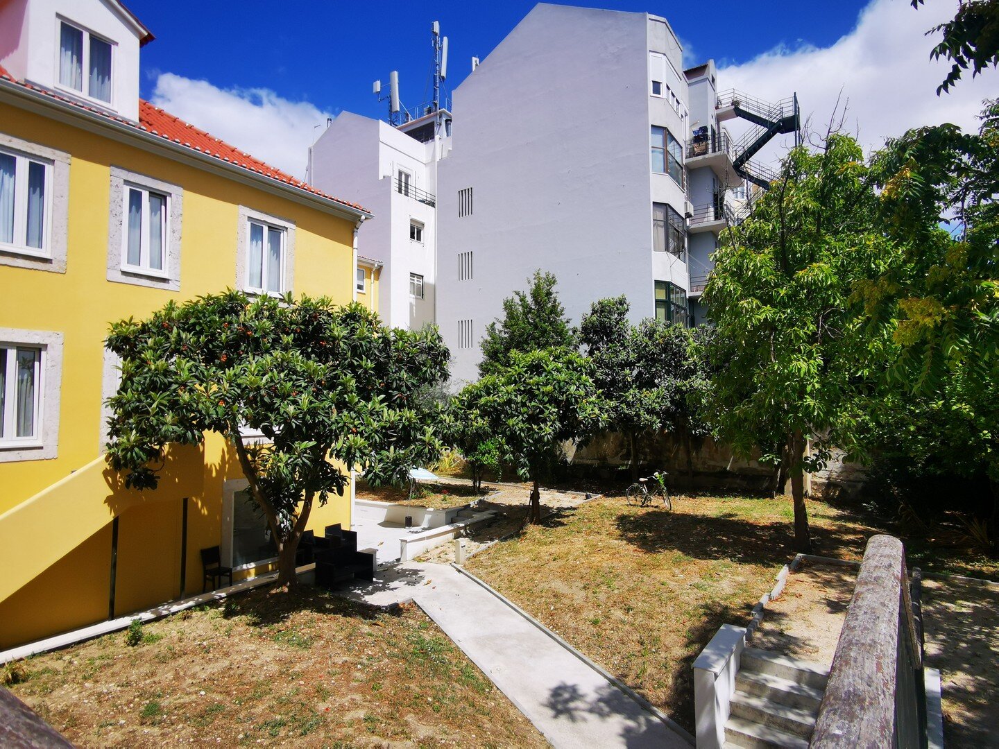 Exterior-004